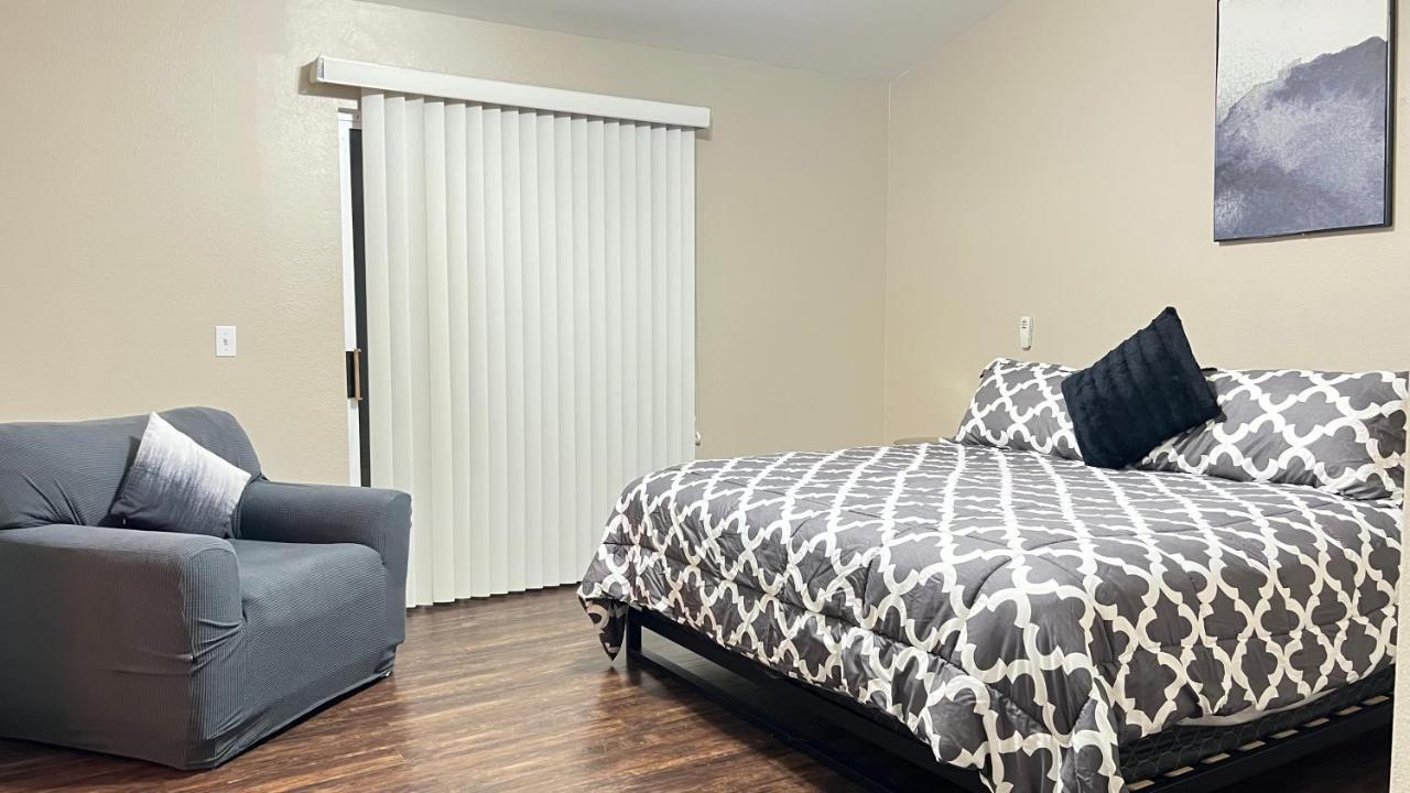 Sweet Spacious 5 Bdrm Home With Pool Las Vegas Eksteriør bilde